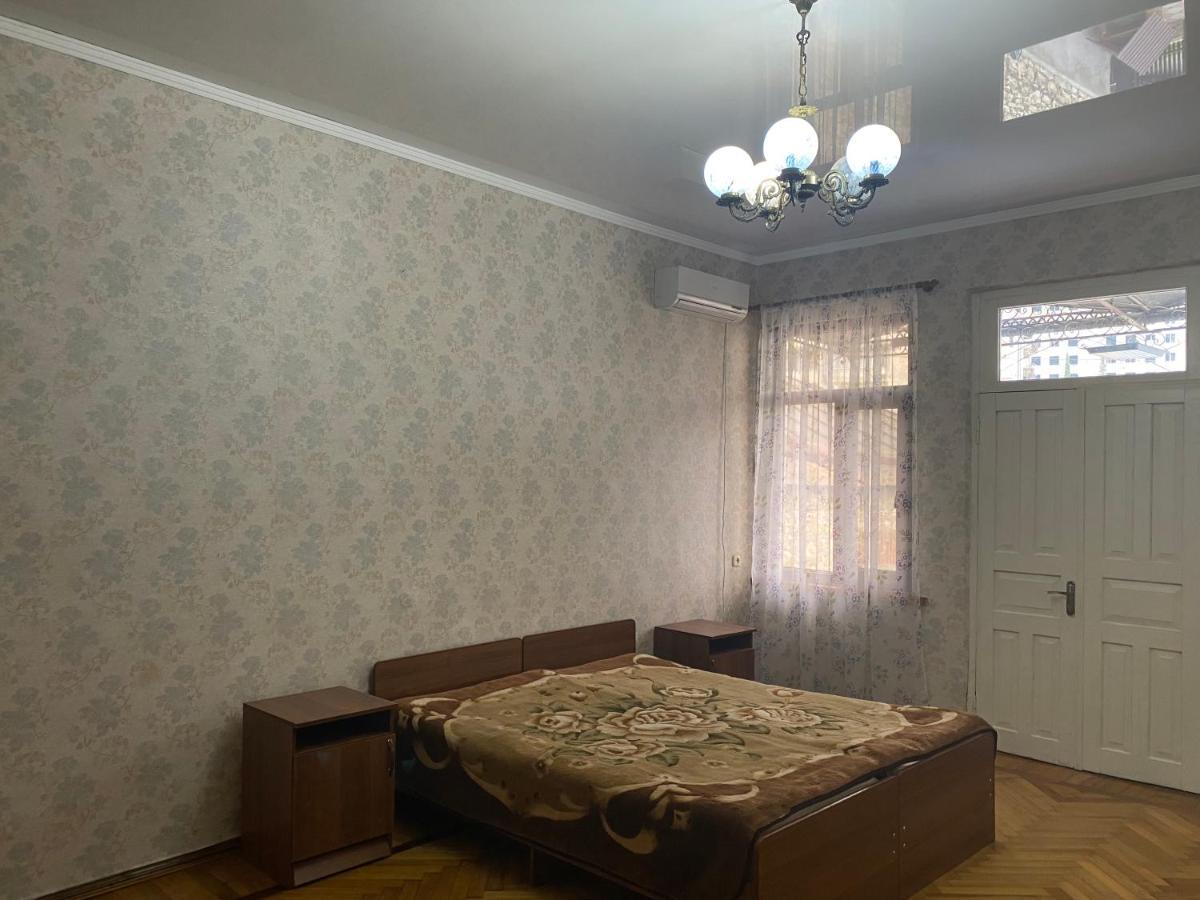 Vacation Home U Keshi Sukhumi Esterno foto